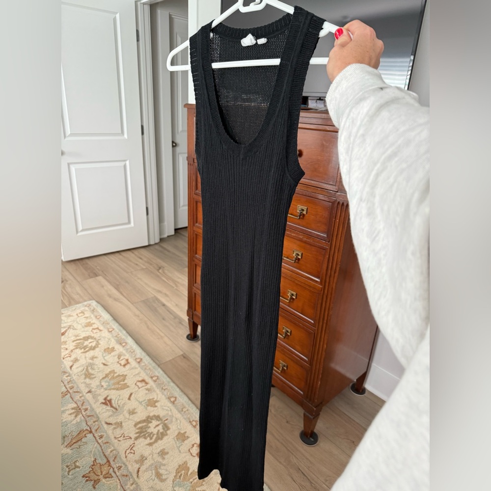 GAP Black Textured Knit Top